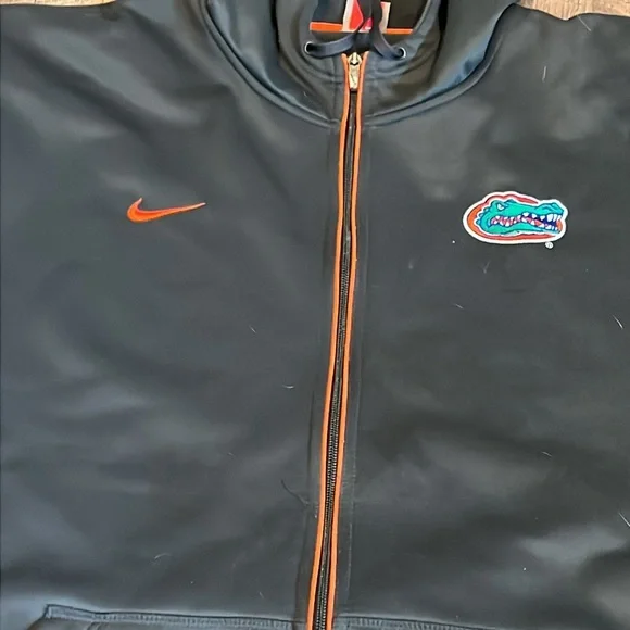MENS USED UF BASKETBALL FULL ZIP HOODIE - Picture 3 of 4